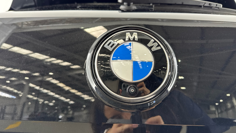 BMW iX 300kW xDrive45 M Sport 101kWh 5dr Auto [Tech/Pro] Electric Estate